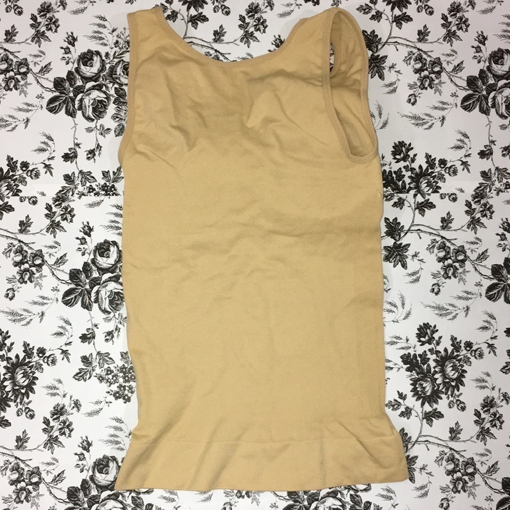 Camishaper Nude Shaping Cami Tank with Removable Cups Size M - Picture 4 of 4